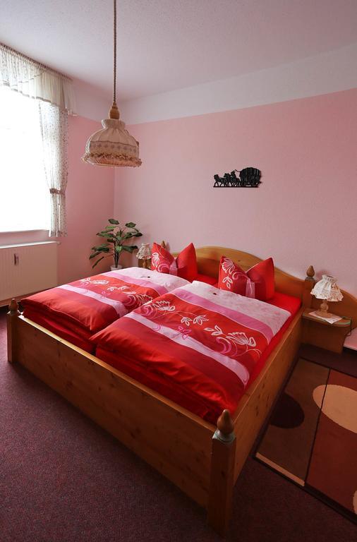Gaststaette & Pension Waldquell Antonshohe Exterior foto